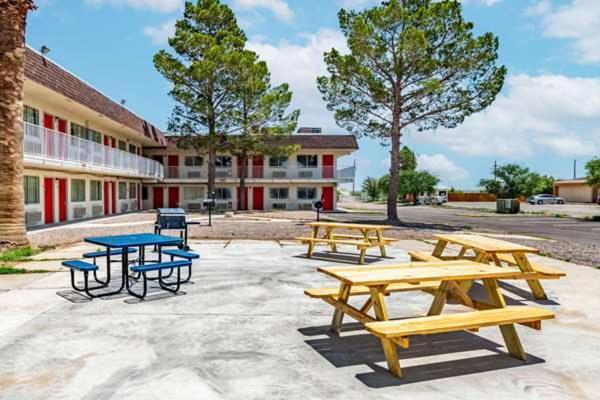 Rodeo Inn Pecos Εξωτερικό φωτογραφία