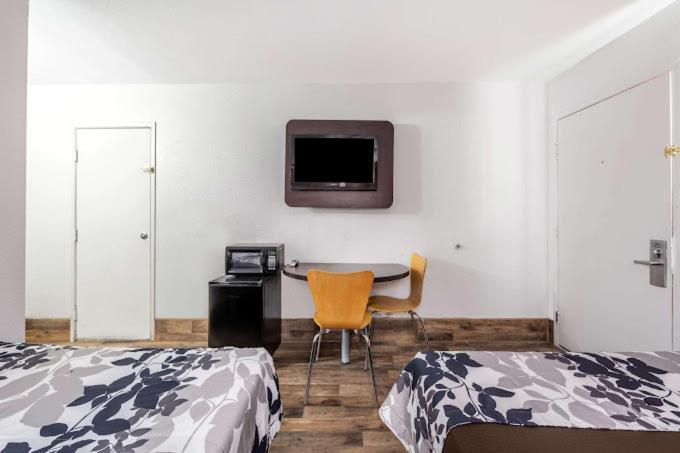 Rodeo Inn Pecos Εξωτερικό φωτογραφία