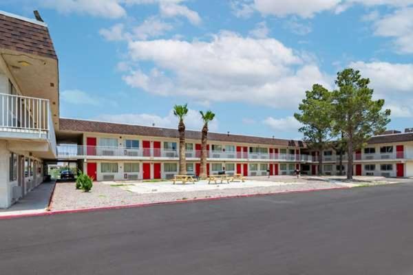 Rodeo Inn Pecos Εξωτερικό φωτογραφία